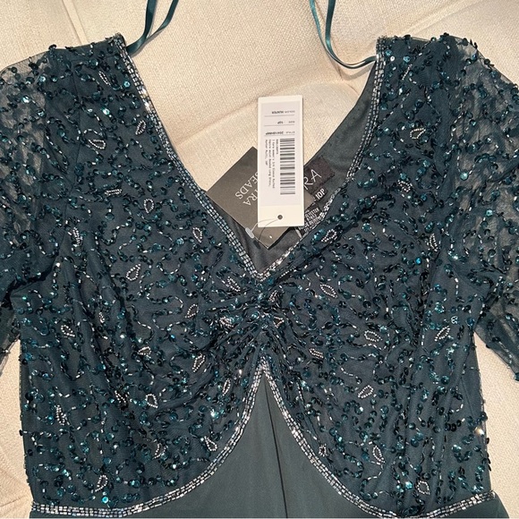 NWT J Kara Women's 3/4 Sleeve V-Neck Beaded Top Long Pull On Gown 10P Petite - Picture 6 of 16